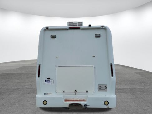 Used 2007 Ford E-450 and Econoline 450 image 7