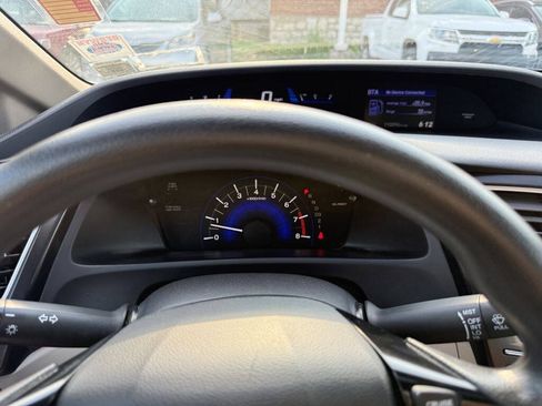 Used 2013 Honda Civic LX image 15