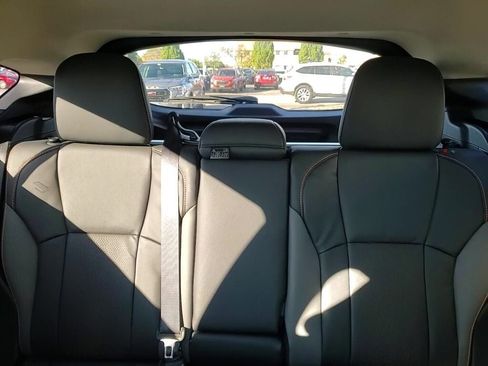 Certified 2024 Subaru Crosstrek 2.5i Limited image 28