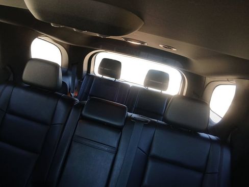 Used 2024 Dodge Durango GT RWD image 12