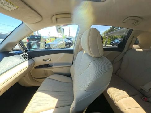 Used 2009 Toyota Venza Wagon 4D image 27