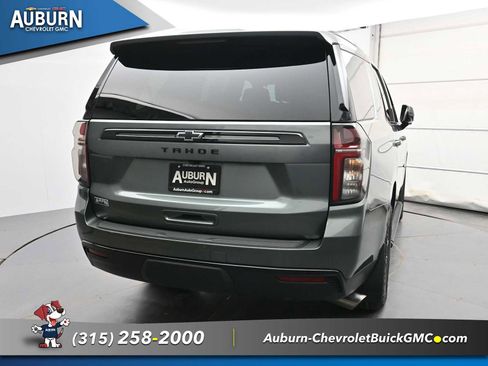 Used 2023 Chevrolet Tahoe Z71 w/ Luxury Package AWD/4WD image 4