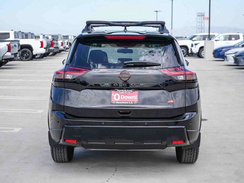 Used 2025 Nissan Rogue SV w/ Rock Creek Premium Package AWD/4WD image 7