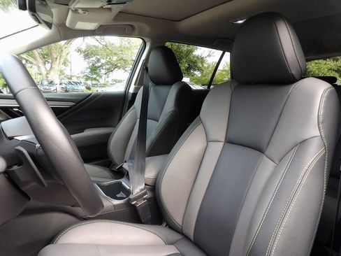 Used 2023 Subaru Outback Onyx Edition image 10