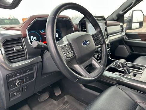 Used 2022 Ford F150 Lariat w/ Equipment Group 502A High image 16