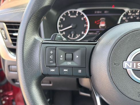 Used 2023 Nissan Rogue SV AWD/4WD image 21