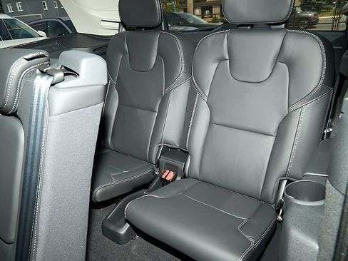 New 2026 Volvo XC90 T8 Ultra w/ Protection Package AWD/4WD image 21