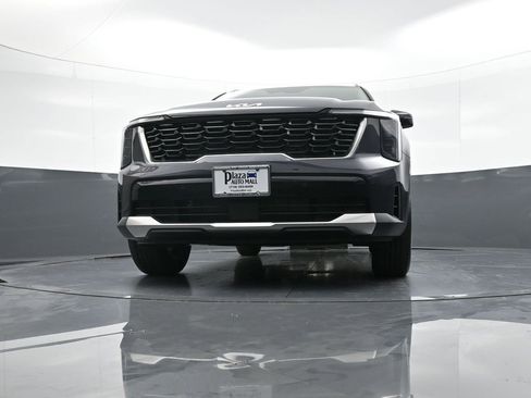 New 2025 Kia Sorento S image 26