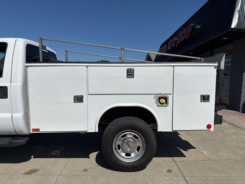 Used 2016 Ford F350 XL w/ Power Equipment Group AWD/4WD image 12