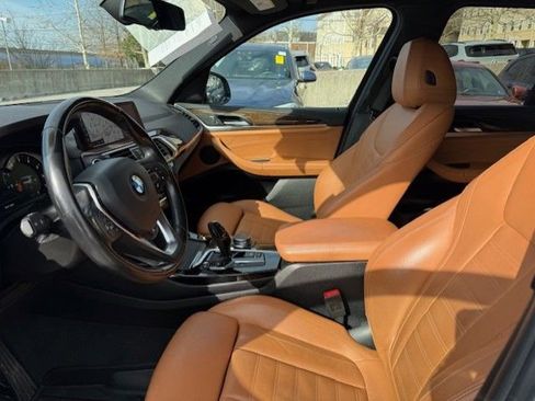Used 2019 BMW X3 xDrive30i w/ Premium Package image 3