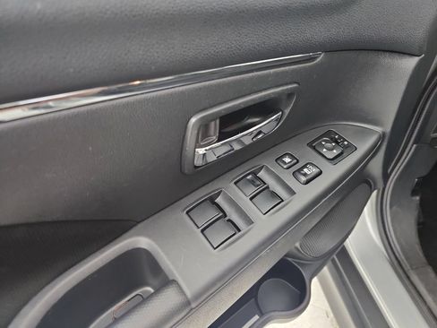 Used 2025 Mitsubishi Outlander Sport ES AWD/4WD image 5