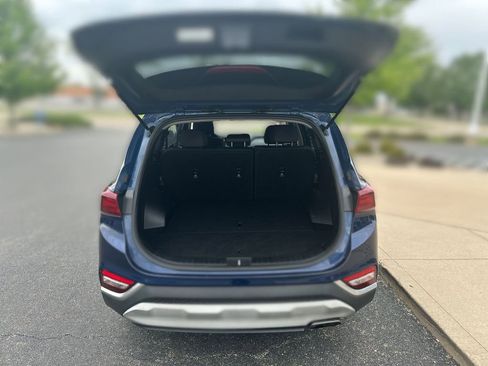 Used 2019 Hyundai Santa Fe SE FWD image 18