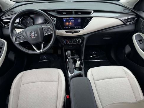 Used 2021 Buick Encore GX Preferred w/ Sport Touring Package FWD image 12