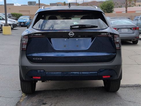 New 2026 Nissan Kicks SV FWD image 4