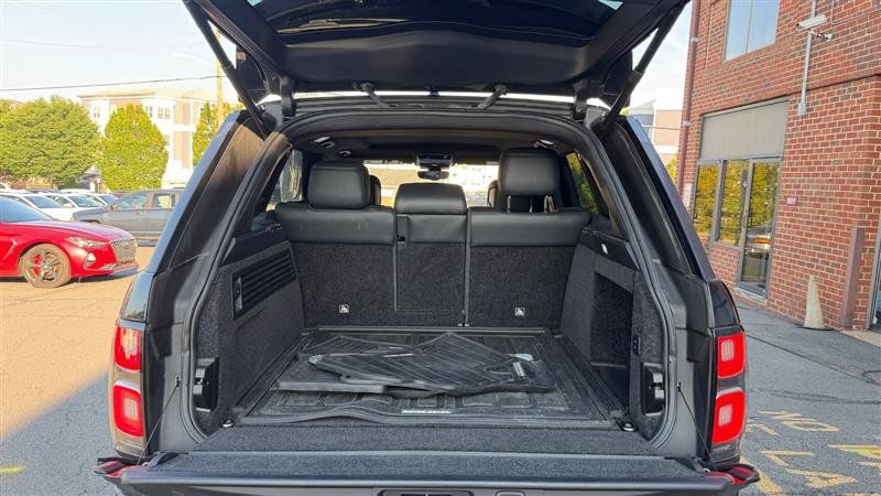 Used 2018 Land Rover Range Rover AWD/4WD image 11