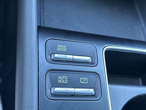 Used 2025 Hyundai Sonata SEL FWD image 34