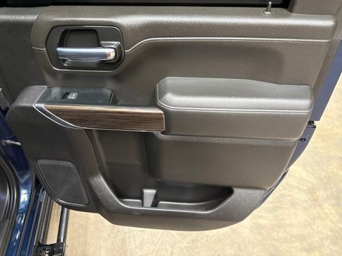 Used 2023 Chevrolet Silverado 3500 LT w/ Convenience Package AWD/4WD image 25