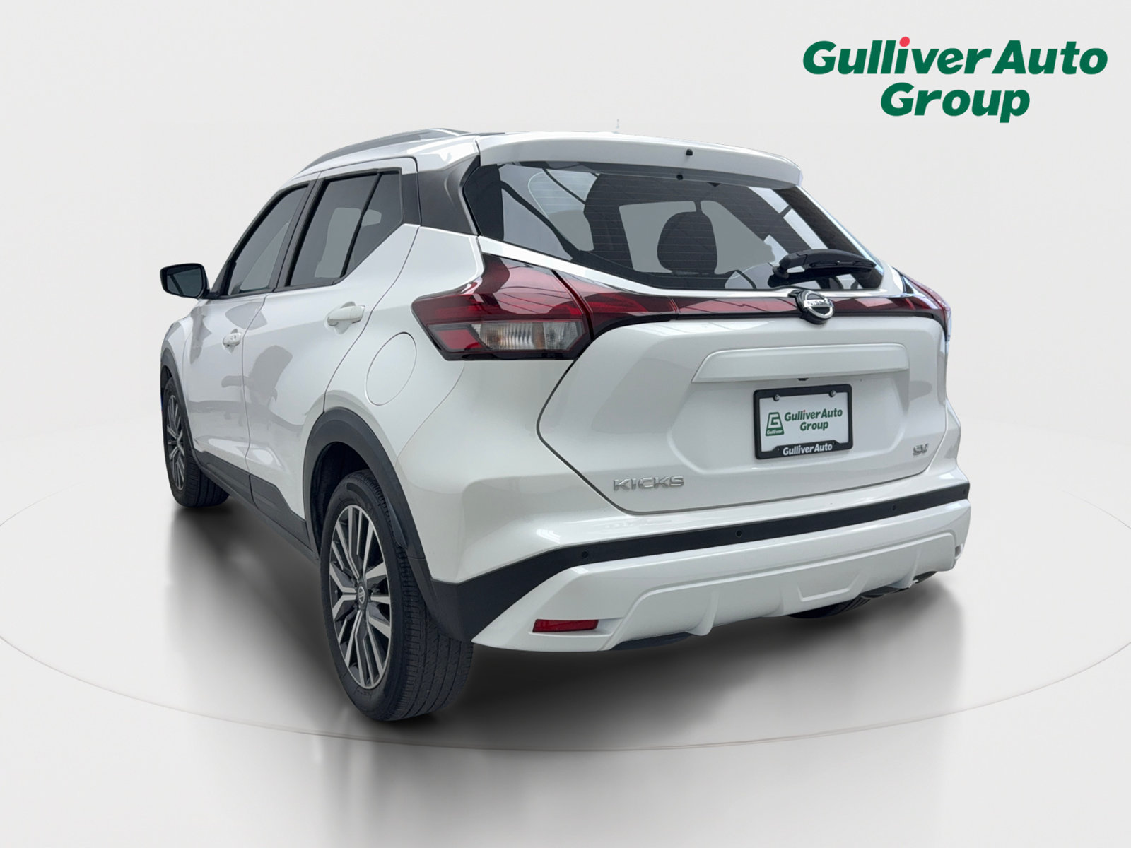 Used 2021 Nissan Kicks SV FWD image 5
