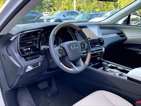 Used 2023 Lexus RX 350 Premium w/ Accessory Package AWD/4WD image 17