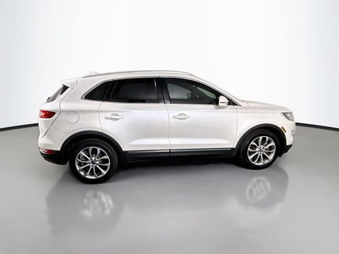 Used 2017 Lincoln MKC Select w/ Select Plus Package FWD image 11