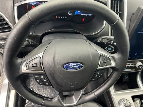 Used 2021 Ford Edge Titanium w/ Equipment Group 301A AWD/4WD image 21