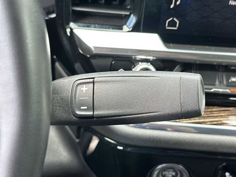 Used 2024 GMC Sierra 1500 Elevation image 14