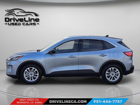 Used 2022 Ford Escape SE FWD image 14