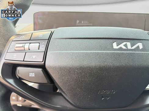 Certified 2025 Kia K4 FWD image 25