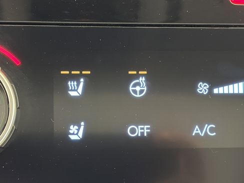 Used 2025 Hyundai Santa Fe Limited image 24