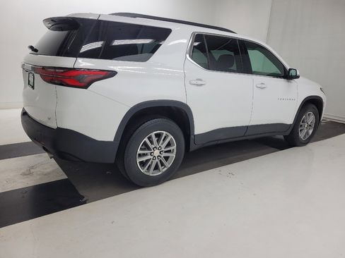 Used 2023 Chevrolet Traverse LT image 10