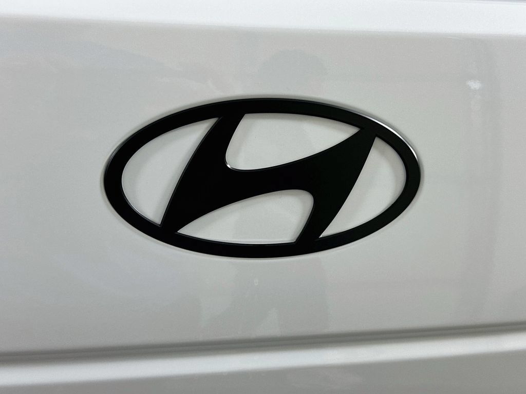 New 2027 Hyundai Santa Fe Calligraphy FWD image 21