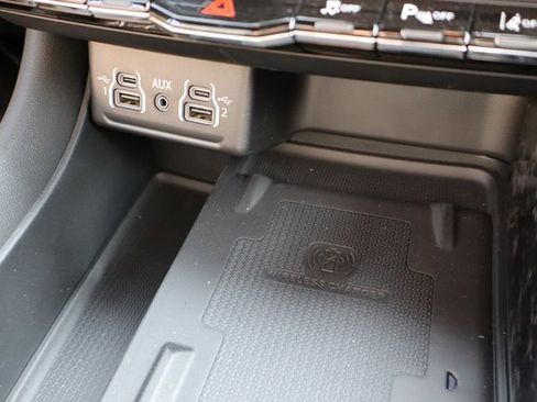 Used 2024 Dodge Durango SRT image 26