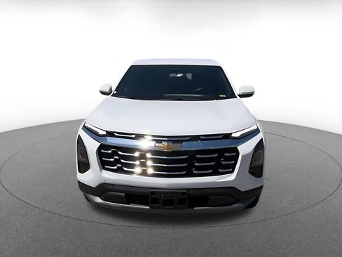 Used 2025 Chevrolet Equinox LT FWD image 4