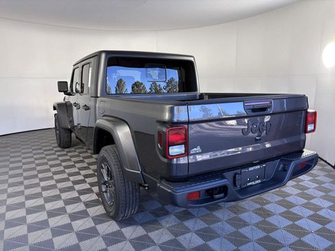 New 2026 Jeep Gladiator Sport AWD/4WD image 5