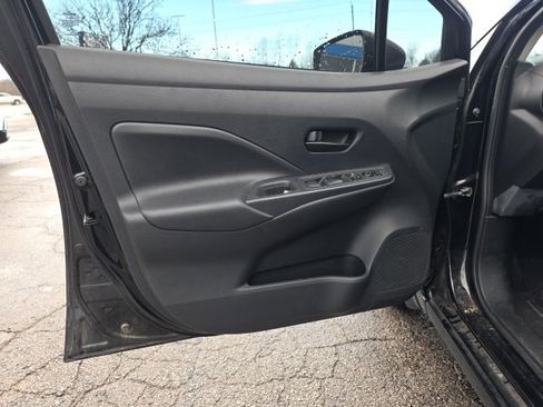 Used 2020 Nissan Versa S image 12