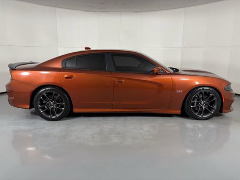Used 2022 Dodge Charger Scat Pack w/ Driver Convenience Group image 13