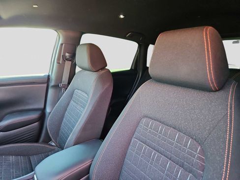 Used 2024 Honda HR-V Sport image 16