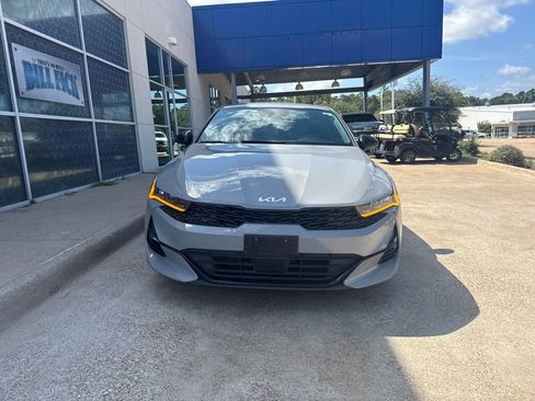 Used 2024 Kia K5 GT-Line w/ GT-Line Premium Package FWD image 3