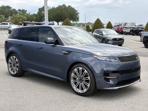 New 2026 Land Rover Range Rover Sport Dynamic SE AWD/4WD image 7