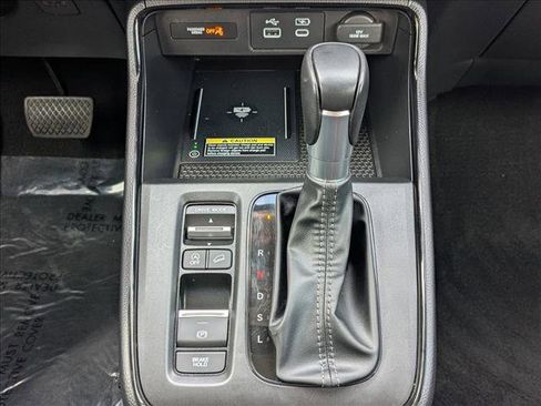 Used 2025 Honda CR-V EX-L image 12