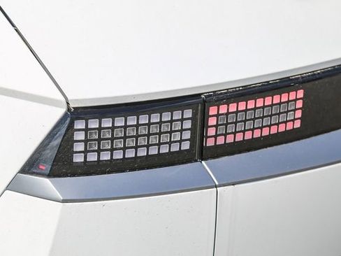 New 2026 Hyundai Ioniq 5 SEL RWD image 10