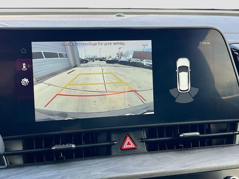 Used 2025 Kia Sportage X-Line w/ Premium Package image 14