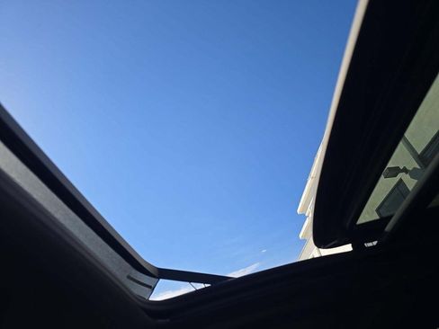 Used 2023 BMW X5 sDrive40i w/ Parking Assistance Package image 8