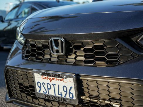 Used 2025 Honda Civic Sport image 6