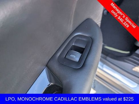 Used 2024 Cadillac XT6 Premium Luxury w/ Platinum Package AWD/4WD image 11