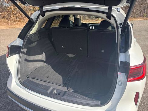 Certified 2025 INFINITI QX50 Luxe image 32