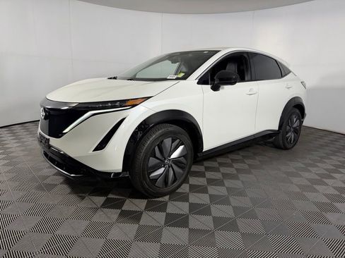 Used 2024 Nissan Ariya FWD image 10