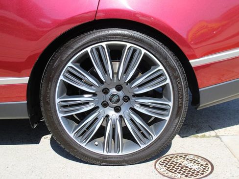 Used 2020 Land Rover Range Rover SV Autobiography Dynamic image 45