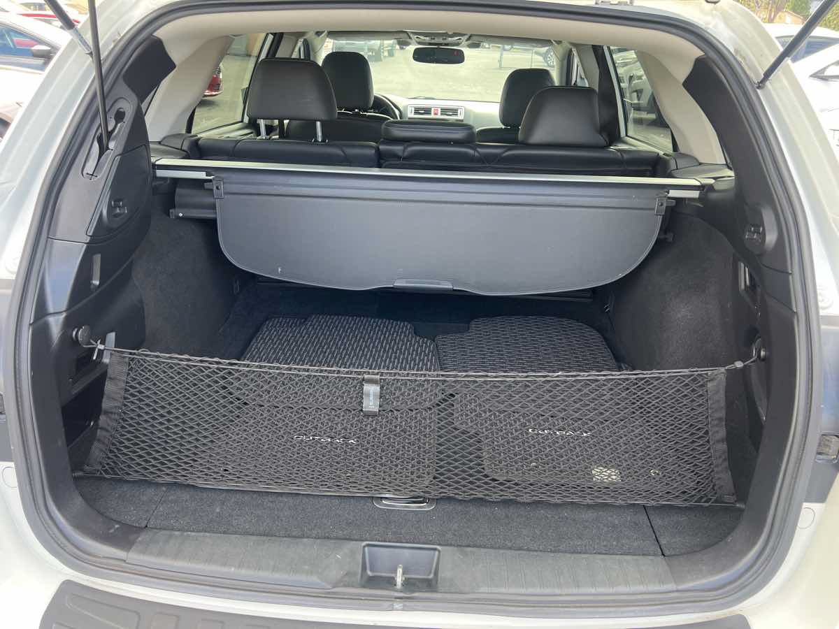 Used 2015 Subaru Outback 2.5i Limited AWD/4WD image 21