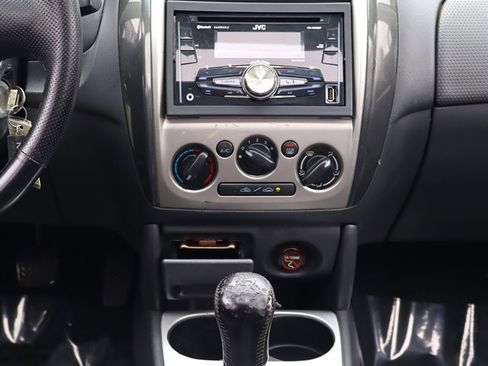 Used 2003 MAZDA Protege5 FWD image 12